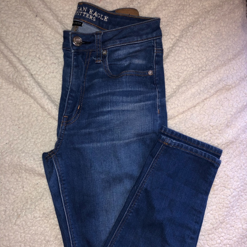 Vintage Hi Rise American Eagle Jeans!